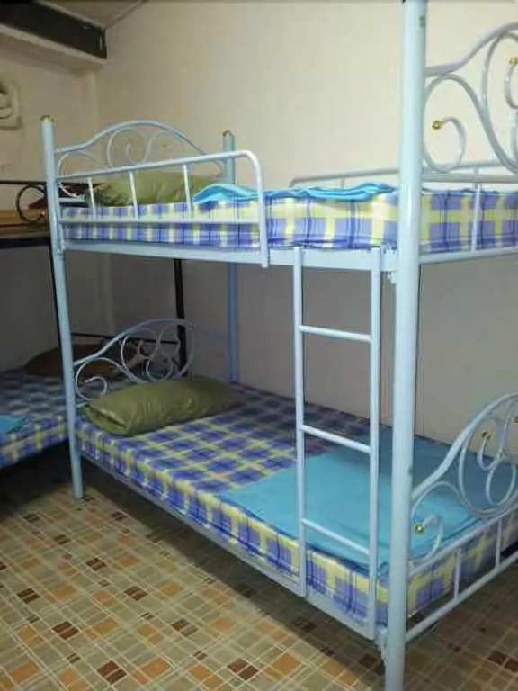 The Living Place 3 - Hostel