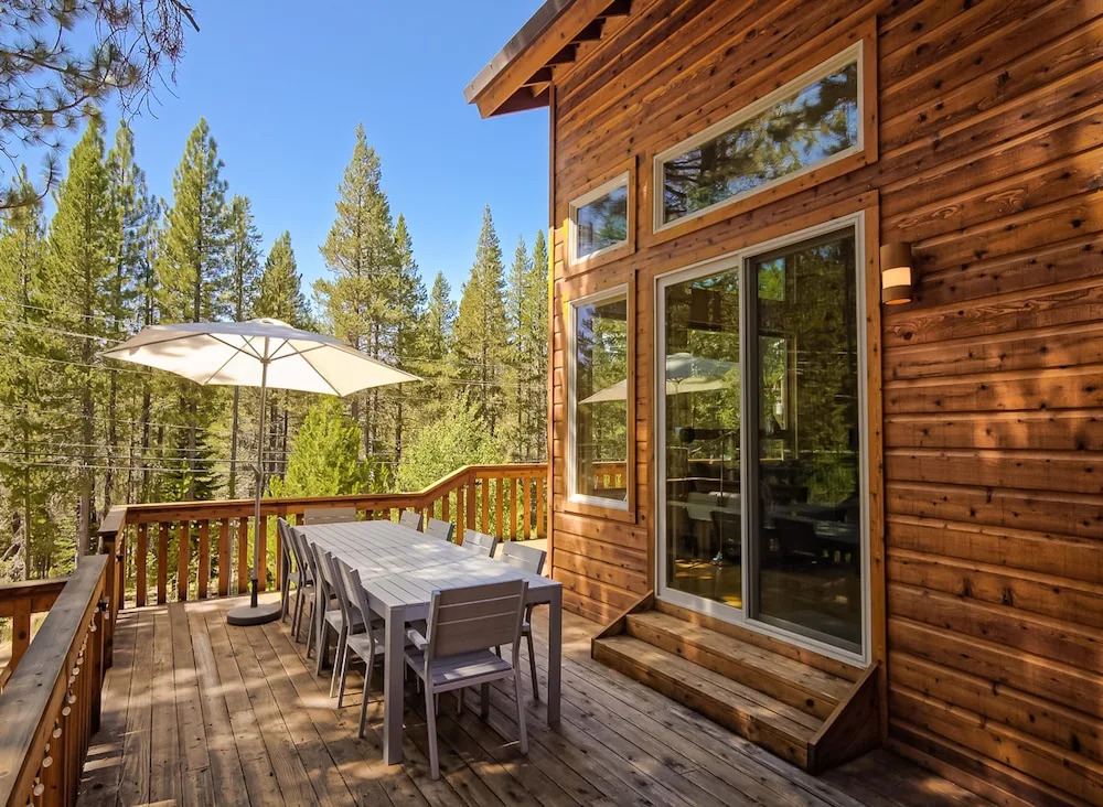 Chic 3BR in Truckee Tahoe Donner Access by RedAwning