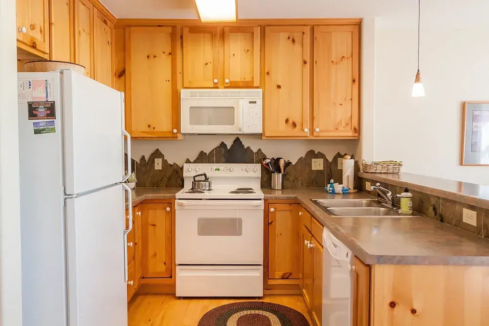 Snake River Village by Summit County Mountain Retreats