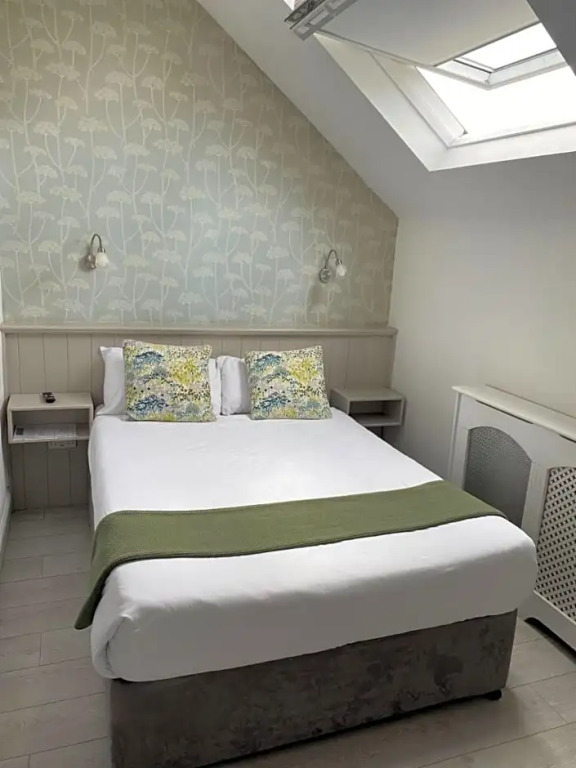 The Town House Hotel