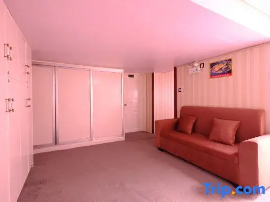Shaoshan Yangwan Sea of Flowers Homestay