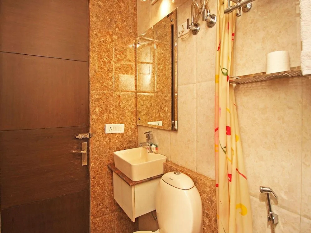 OYO Collection O 476 Hotel Gera's