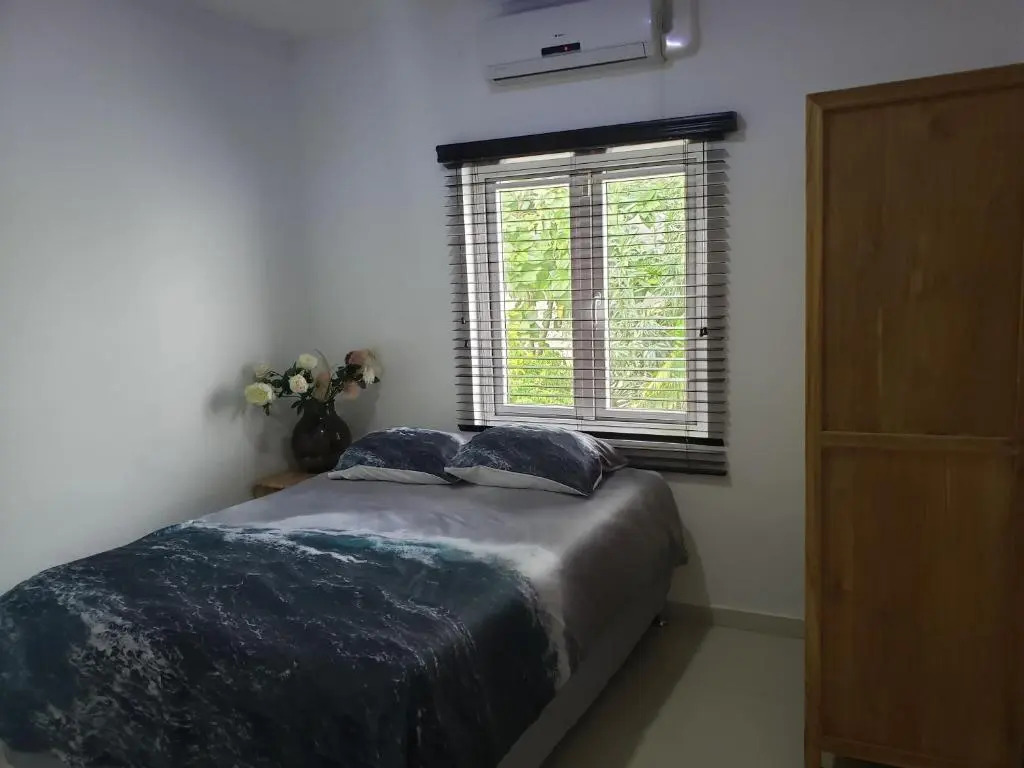 Palm Beach 34 Suitable for 8 Persons 4 Bedrooms 4 Bathrooms