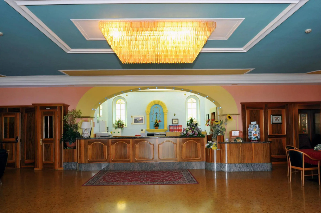 Park Hotel Jolanda