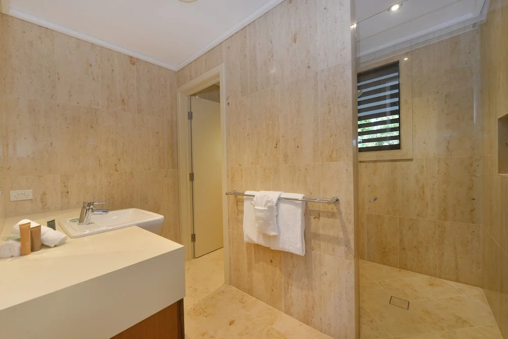 OneLuxe Luxury Holiday House