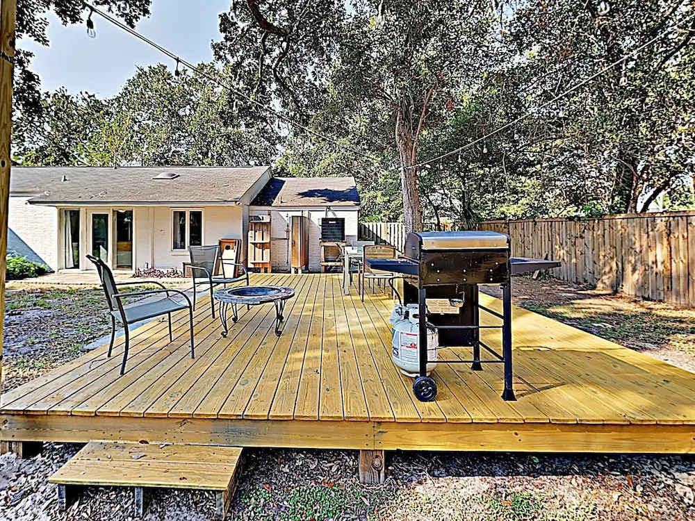 New Listing! Cute Home w/ Big Backyard, Near Beach home