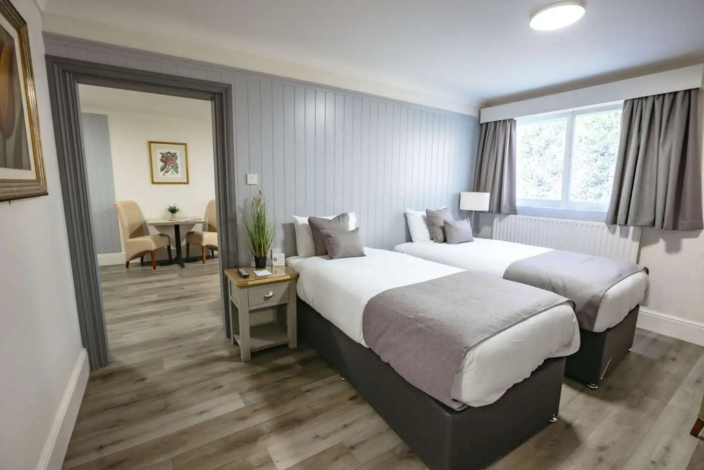 Best Western Manor Hotel