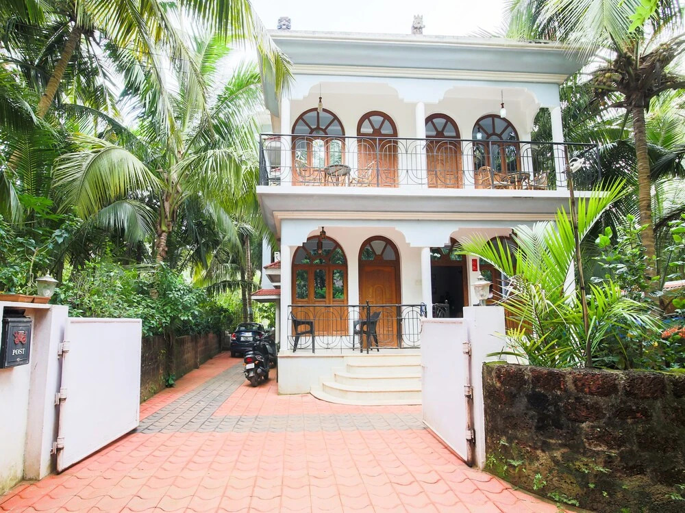 OYO 4247 Pande Residency