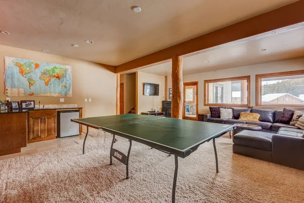 400 Whispering Pines Circle Private Home with Hot Tub