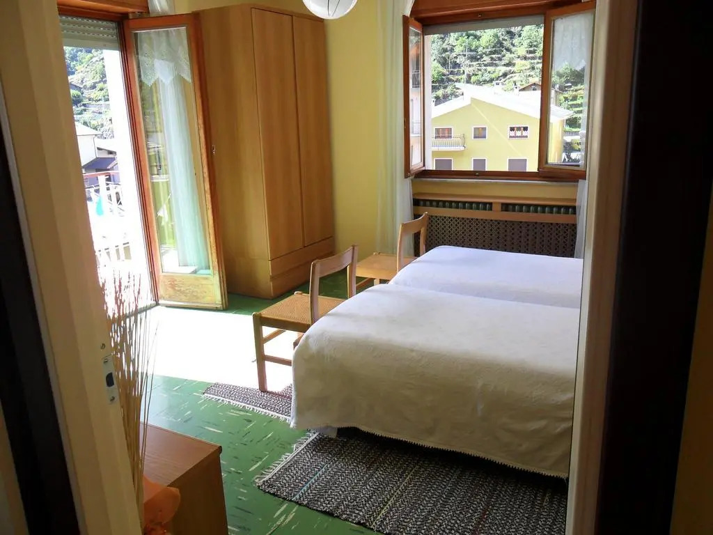 Albergo Motel Dosdè B&B