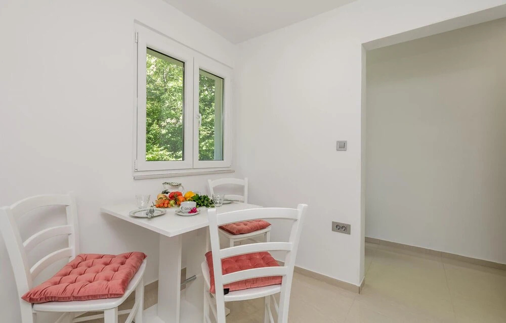 Amazing Home in Veprinac With 4 Bedrooms, Wifi and Outdoor Swimming Pool