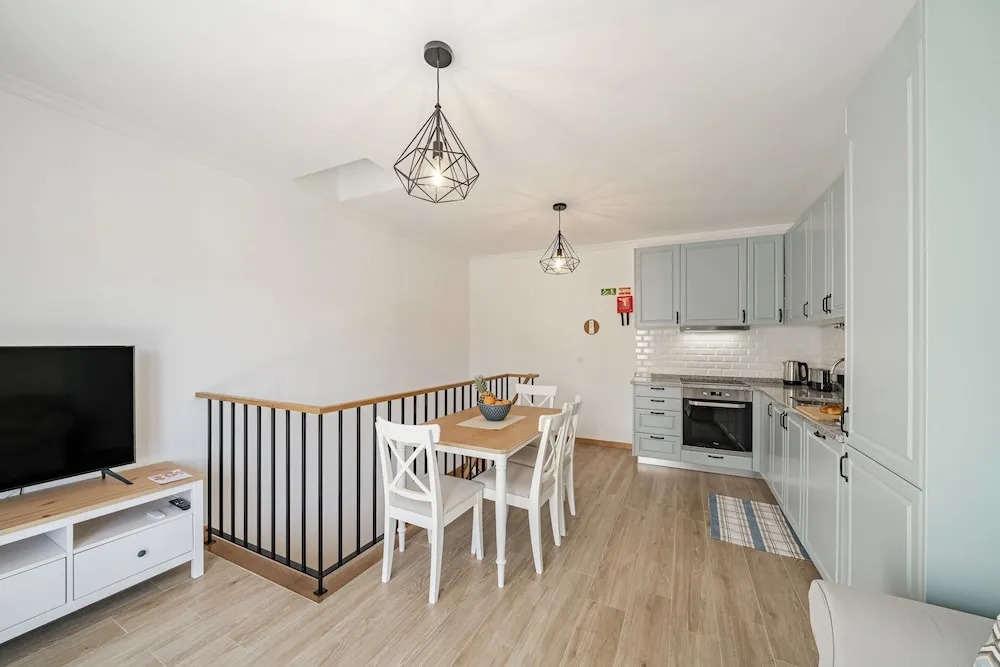Zona Velha Apartments by An Island Apart