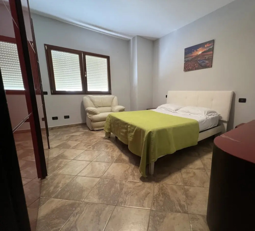 Elly Seaside Apartment