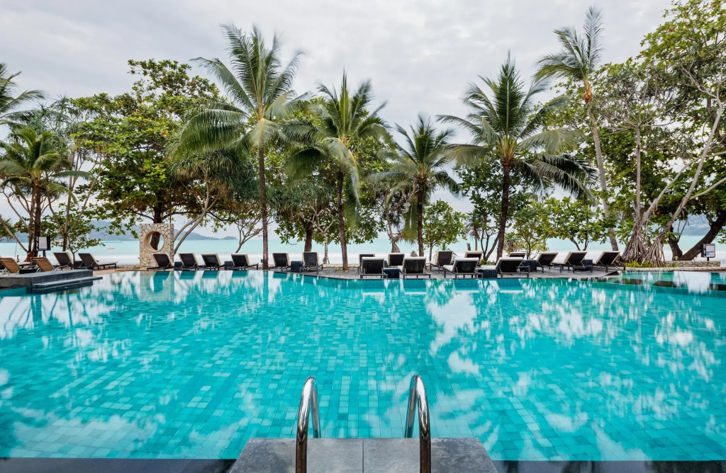 Impiana Beachfront Resort Patong, Phuket