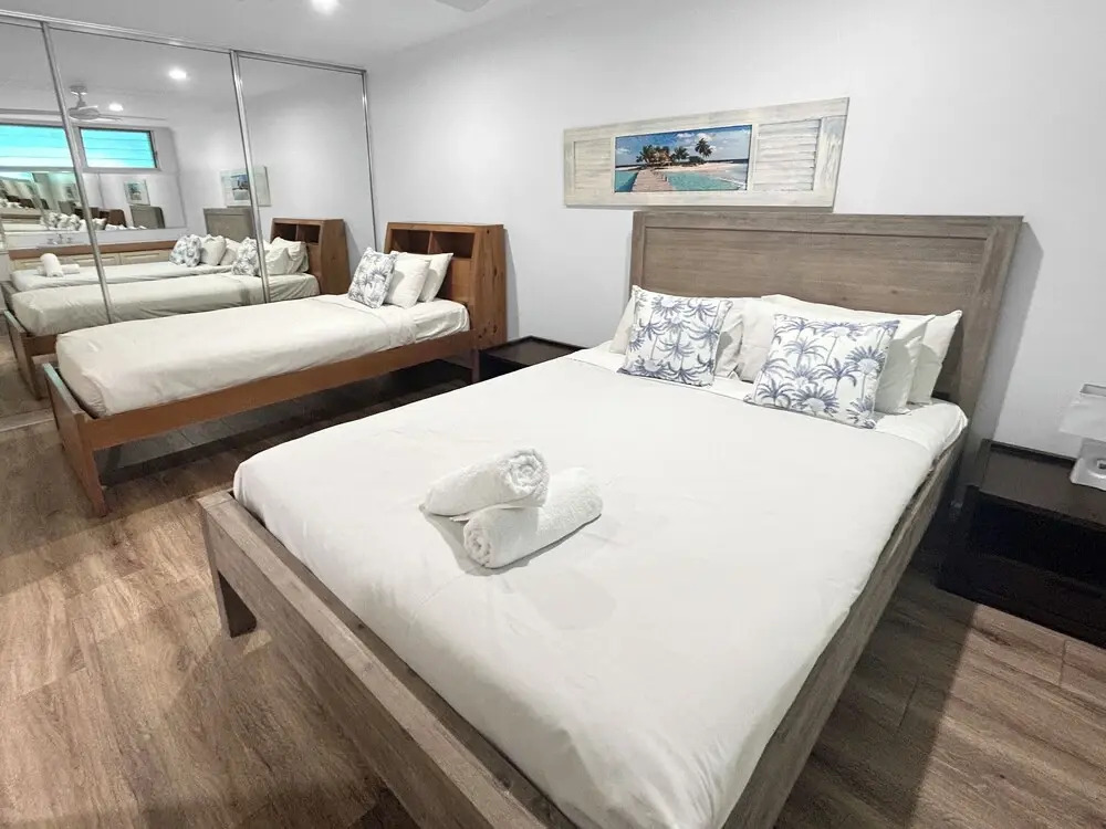 Poinciana Lodges - Ocean Views