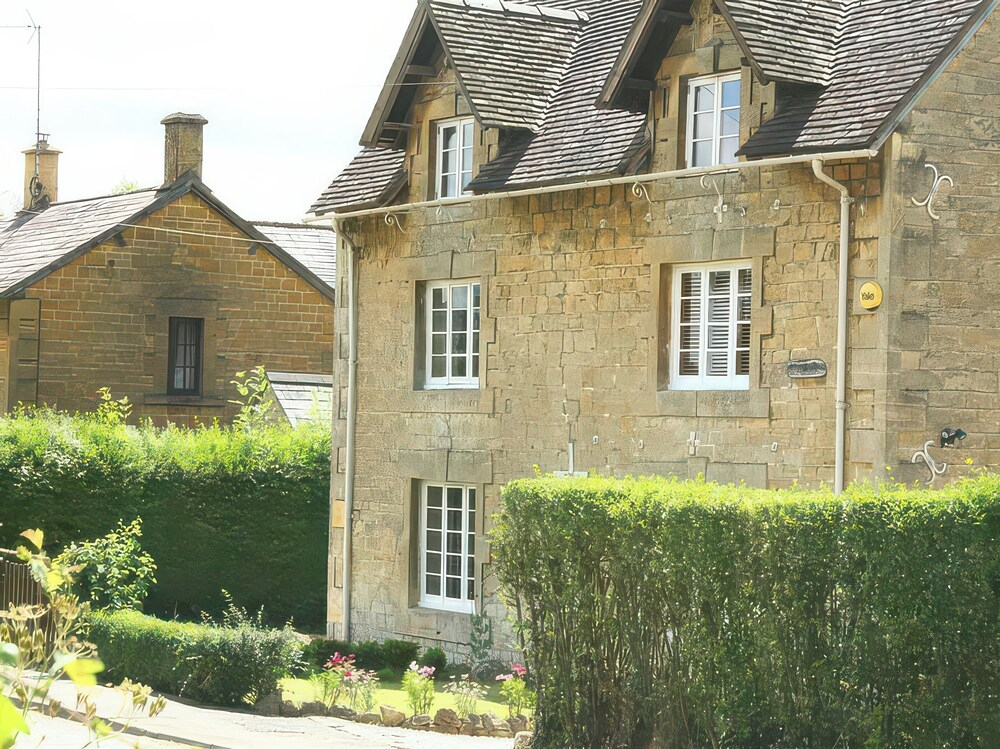 Elm View