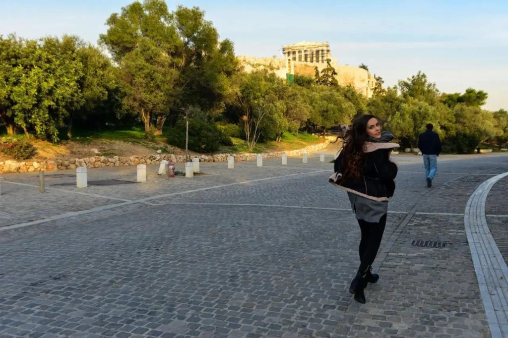 Athens cozy Studio 4 min walk to the Acropolis hil