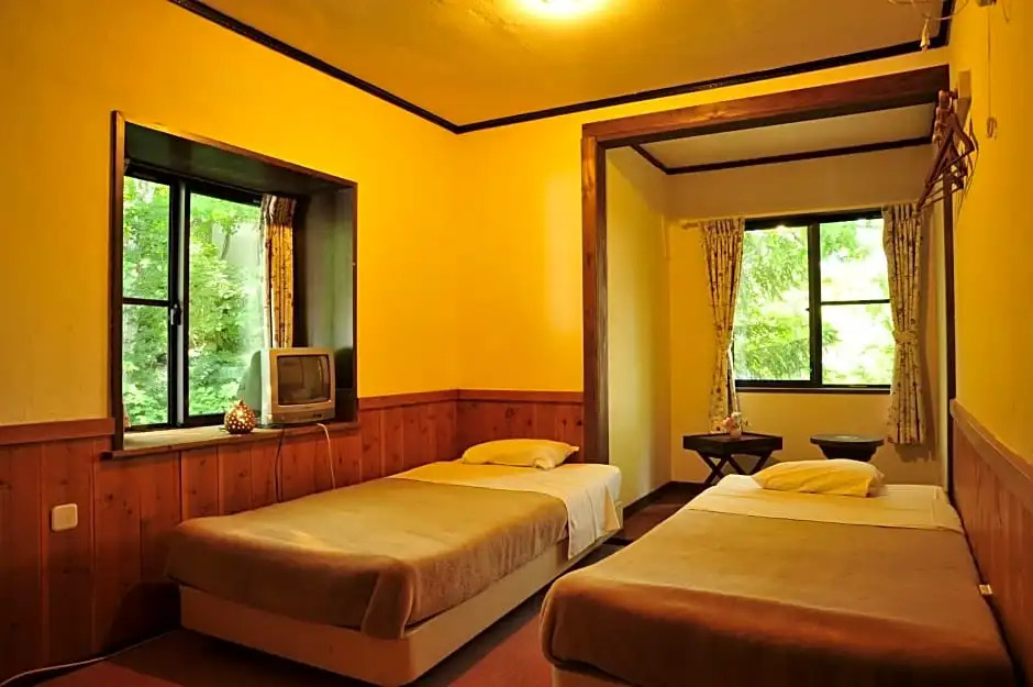 Shirakaba Lake Pension Sawa Rouge