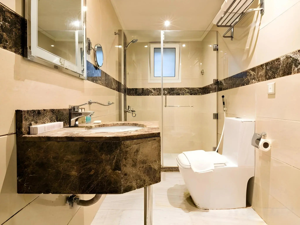 Ozone hotel
