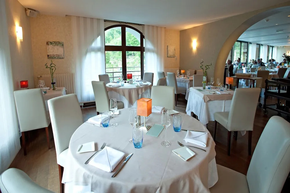 Logis Hôtel restaurant La Rivière
