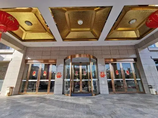 Oriental Earl Hotel (North Road, Gushi)