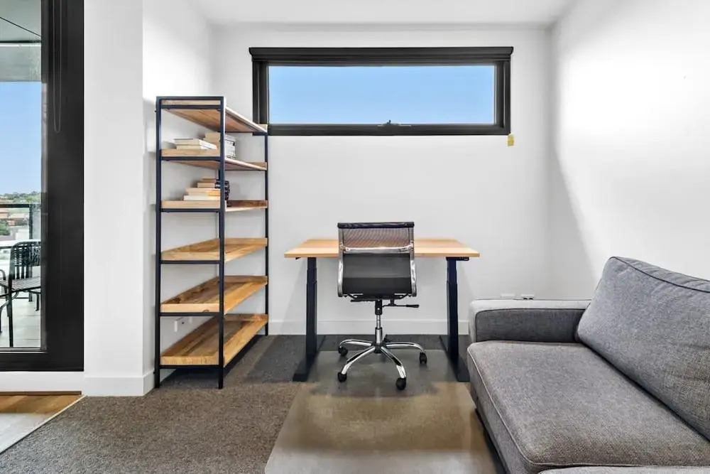 Pristine 1-bed Apartment Near Local Cafes