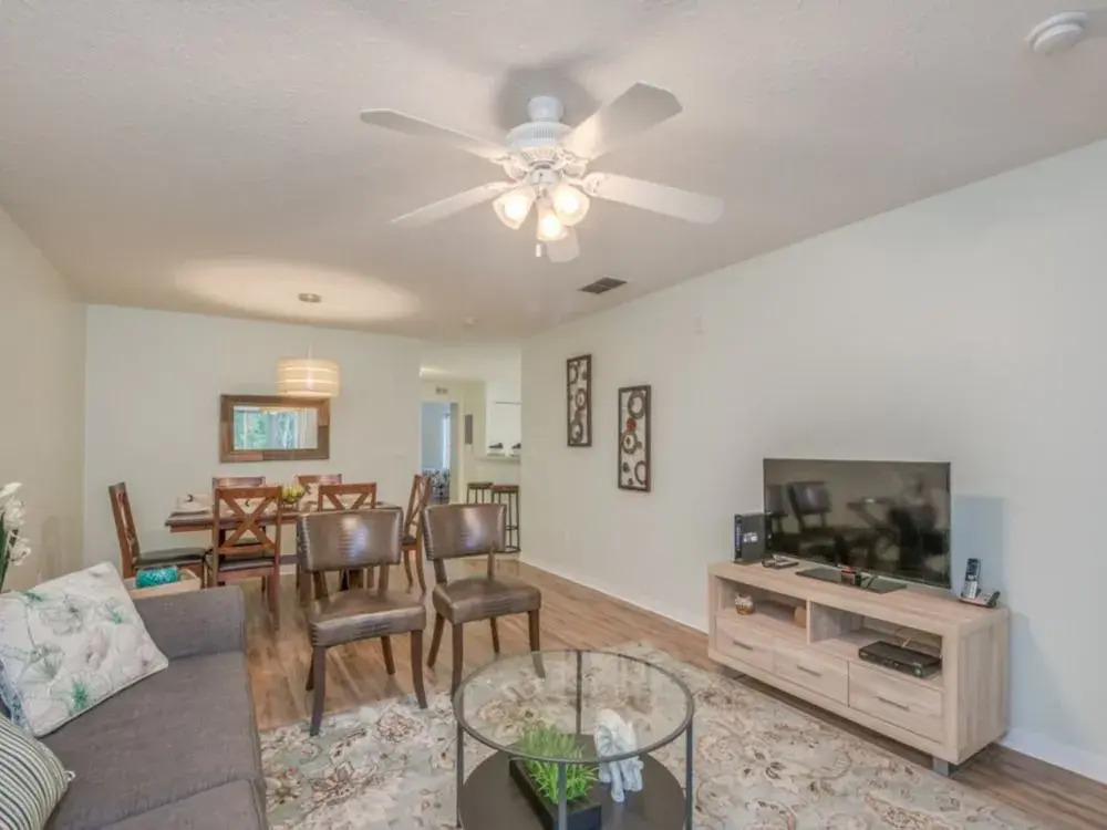 3 Bedroom Apartment at Grand Palms 105881 by RedAwning