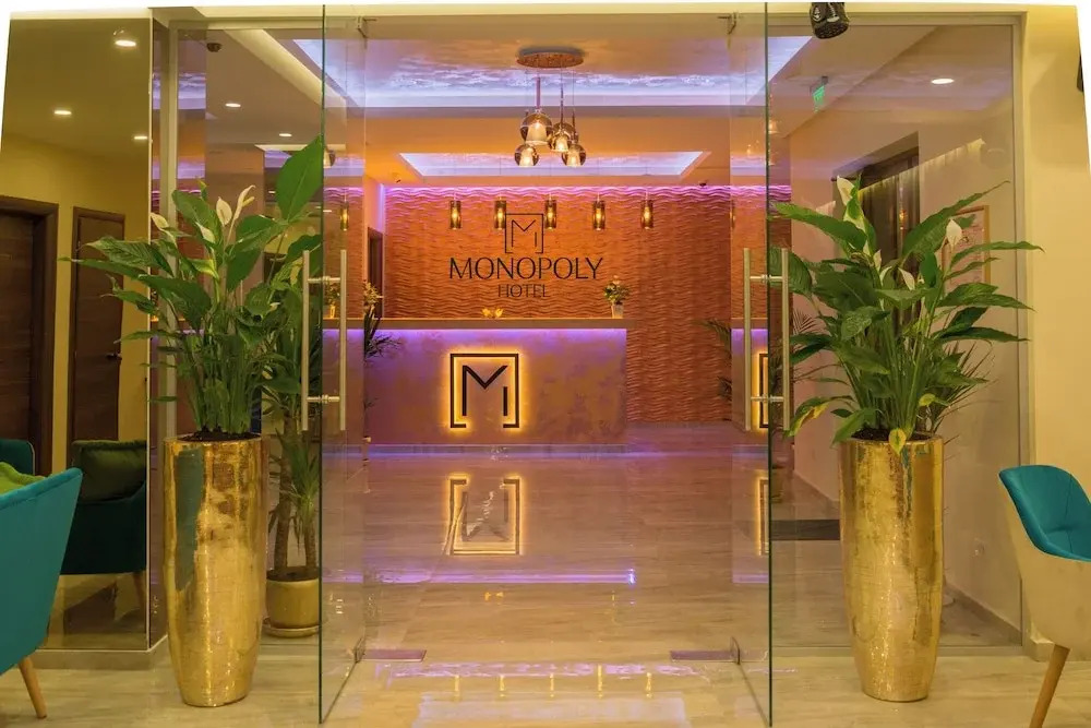 Monopoly Hotel