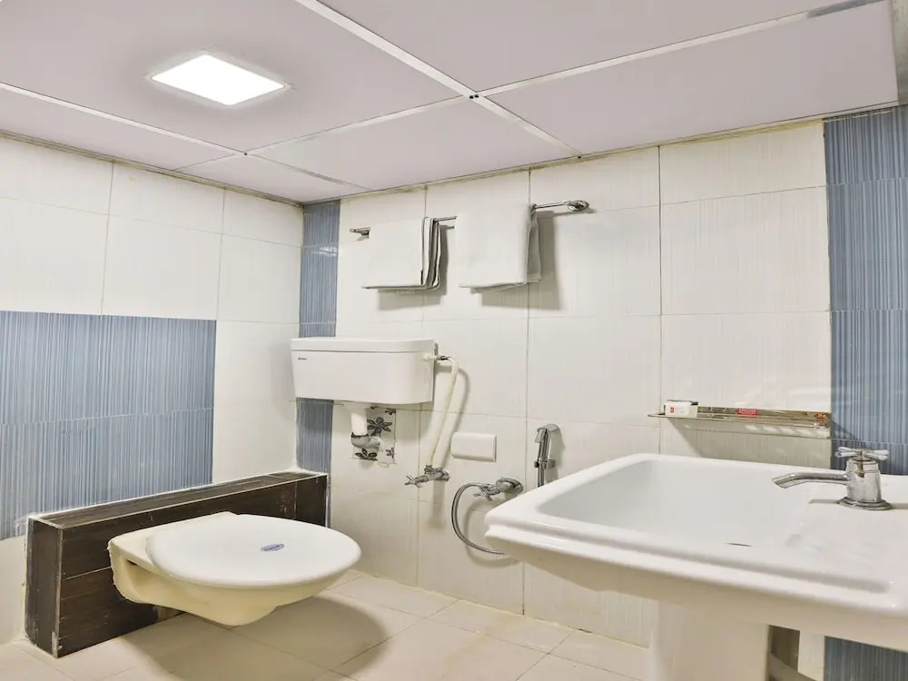 OYO 3299 Hotel Vrundavan