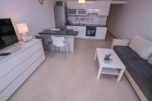 Apartments Zoya