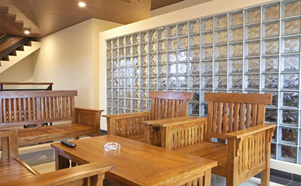 Panyawangan Guesthouse by RedDoorz