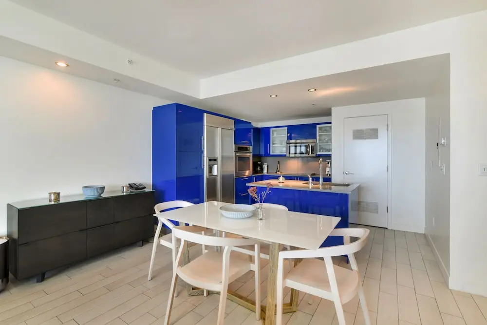 OneLuxStay at W Residences