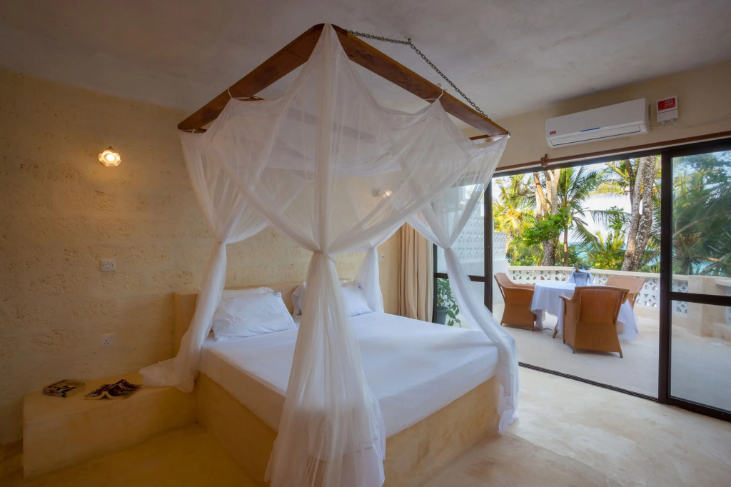 Blue Marlin Beach Hotel