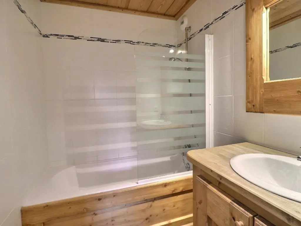 Appartement Méribel, 3 pièces, 7 personnes - FR-1-182-49