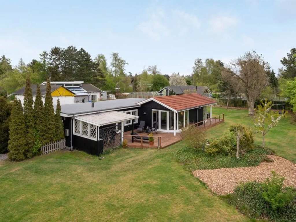 "Lars" - 700m from the sea in Lolland, Falster and Mon