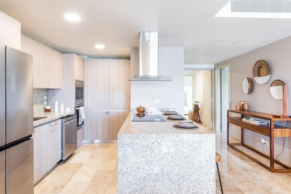 Casa Mia 3 bedroom At Mareazul 4 Apts by RedAwning