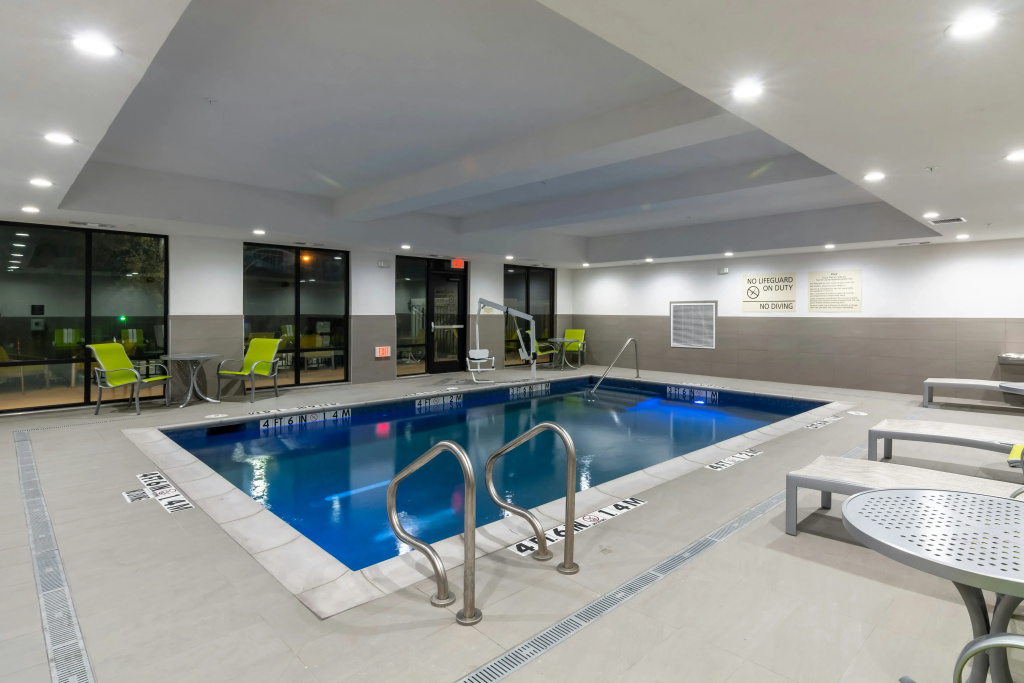 Hampton Inn & Suites Dallas East