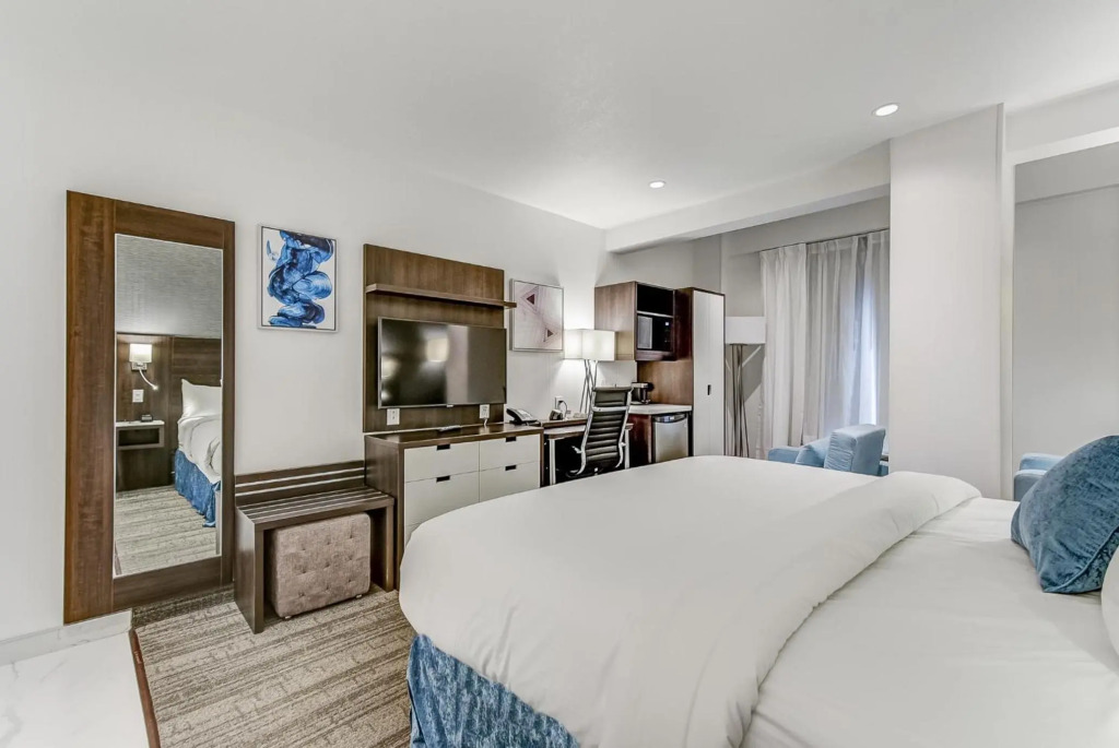 EST Hotel