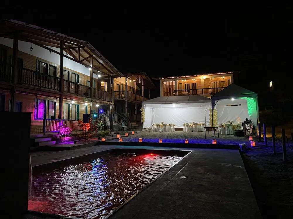 Canoa South Beach