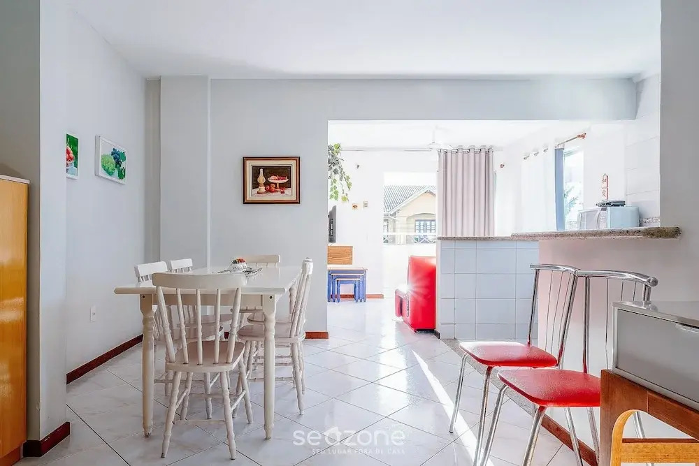Apt W/barbecue 3 Minutes From Bombas Beach Fdl101