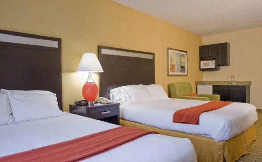 Holiday Inn Express & Suites Acworth - Kennesaw Northwest by IHG