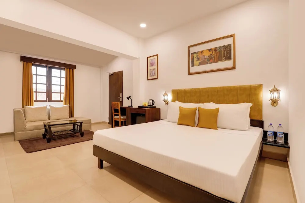 Lemon Tree Hotel, Dapoli