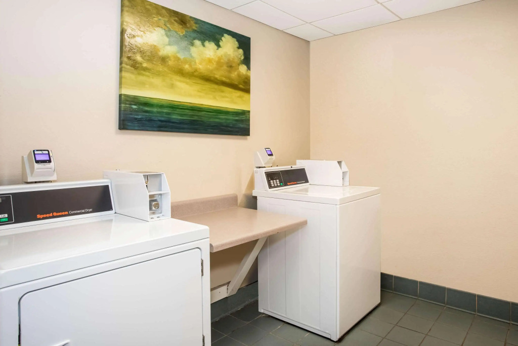 La Quinta by Wyndham Melbourne Viera