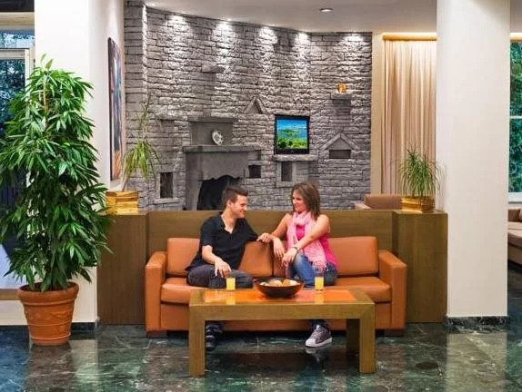 Dioni Hotel