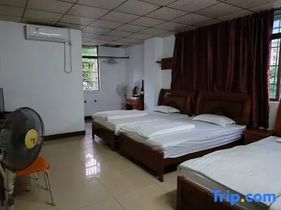 Yixiang Apartment (Huizhou Station)