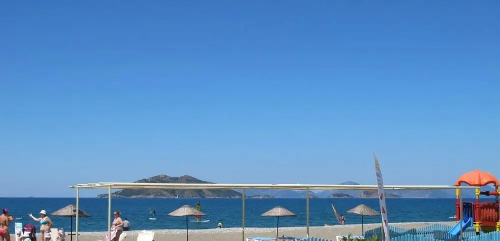 Villa NP09 by JoyLettings