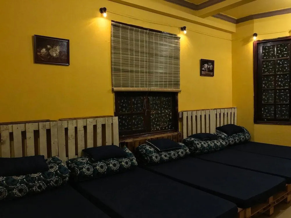 Mars House Homestay