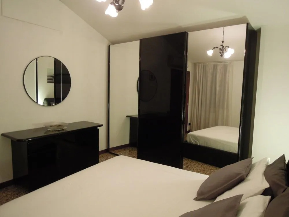 Ca Delfina Holiday Home