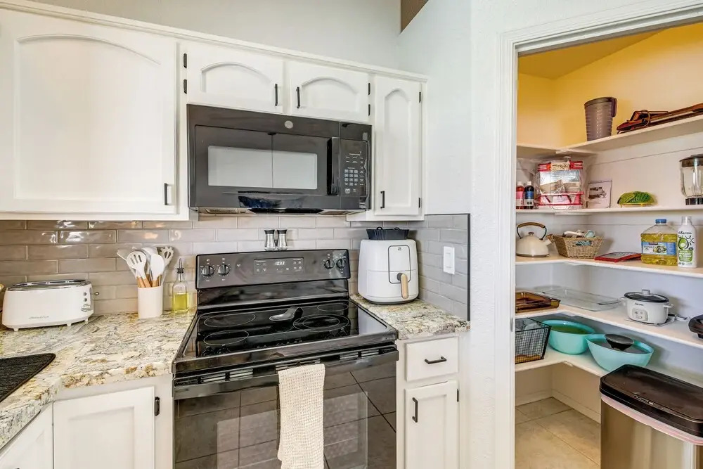 NEW Listing! Havasu Sunscape & Getaway w/ Views!