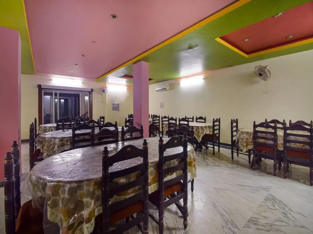 Hotel Rajkamal International by OYO Rooms